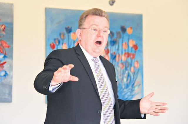 ARM-billson-4-copy_CP Federal Small Business Minister Bruce Billson at a Business Armadale breakfast on Thursday. Photograph - Robyn Molloy.