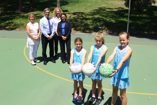 CAN Rossmoyne netball 2 WEB