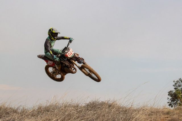 SJ Motox5