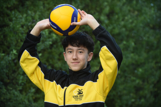 ARM Kaito volleyball pic 1